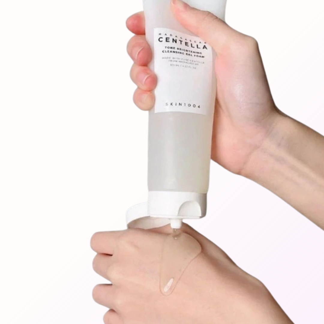 SKIN1004 – Madagascar Centella Tone Brightening Cleansing Gel Foam (125ml)